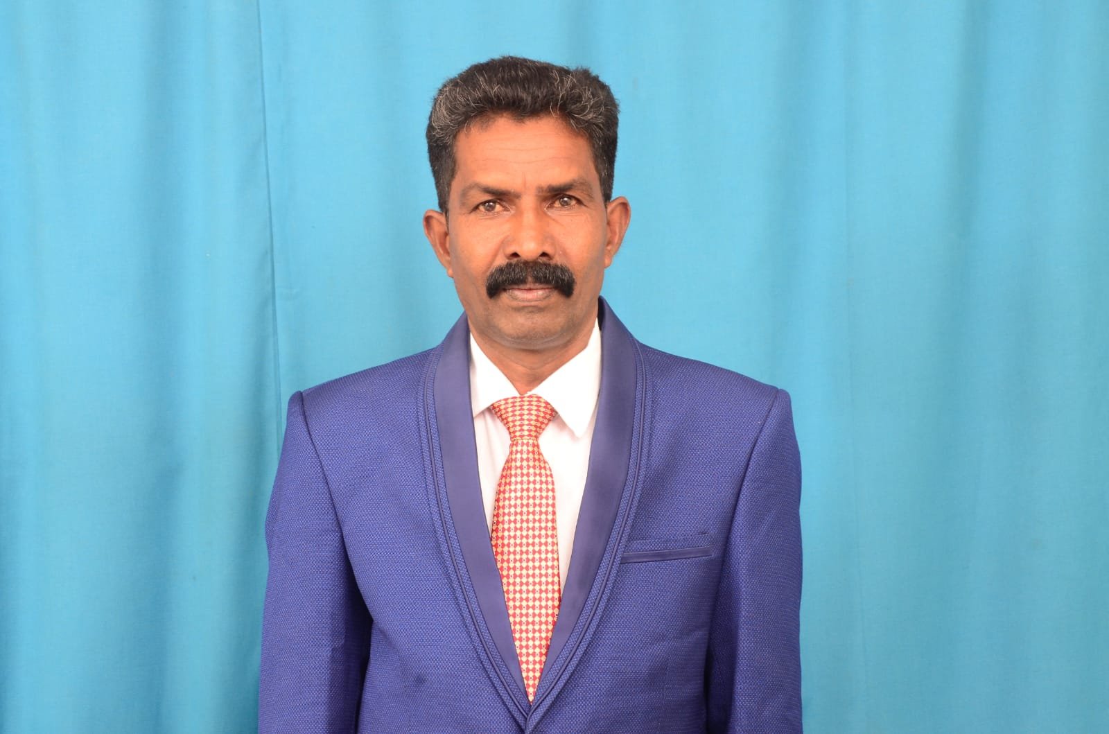 founder-img
